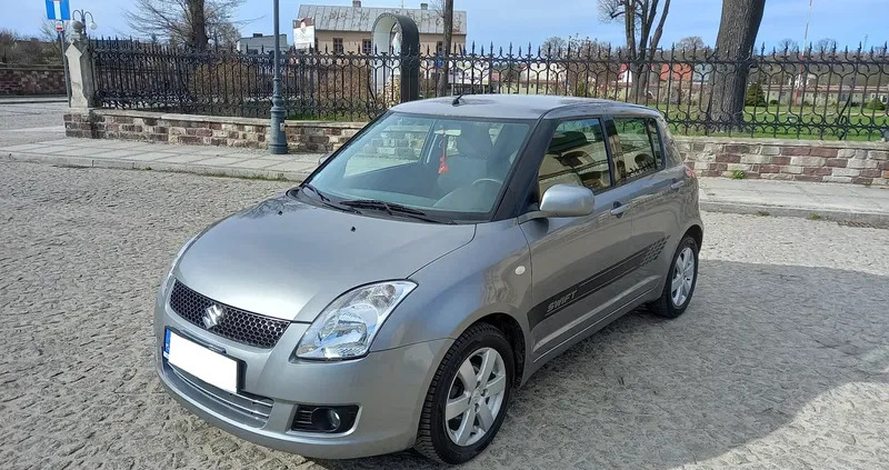 suzuki świętokrzyskie Suzuki Swift cena 23500 przebieg: 144900, rok produkcji 2010 z Starachowice